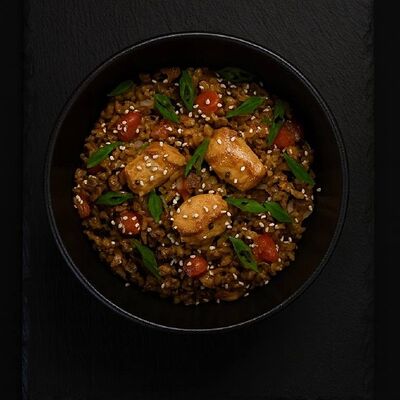 Тяхан с курицей в Rollik по цене 429 ₽