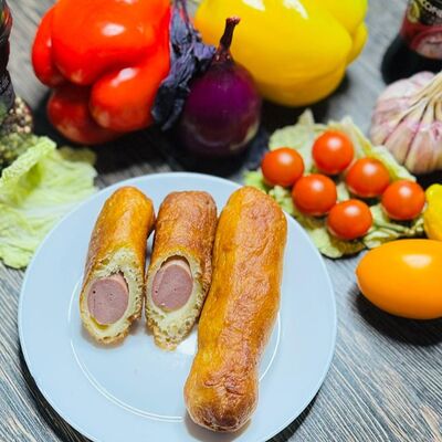 Сосиска в тесте жареная в Чайхана азиа шаурма по цене 140 ₽