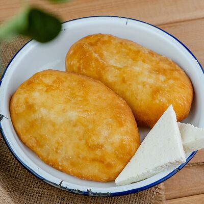 Пирожки и сыром в Дача по цене 207 ₽