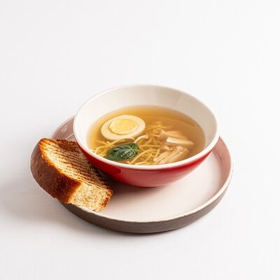 Бульон куриный с лапшой в Британские Пекарни по цене 275 ₽