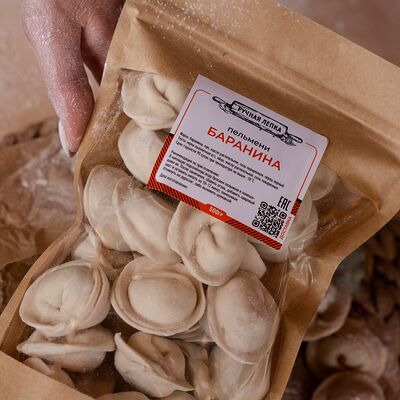Замороженные пельмени с бараниной в Ручная лепка по цене 550 ₽