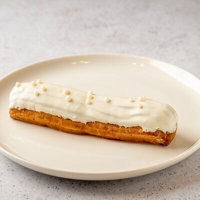 Эклер Сырно-сливочный в Кофейня Пенка по цене 290 ₽