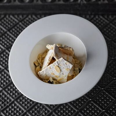 Десерт Графские развалины в Матрёшка по цене 990 ₽