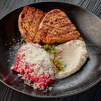 Тартар из оленины в Британника Север по цене 755 ₽