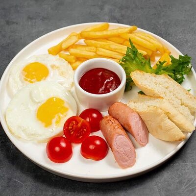 Комбо с глазуньейв Gourmetto по цене 600 ₽