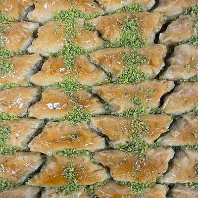 Пахлава Шебиет в Кафе нут по цене 135 ₽