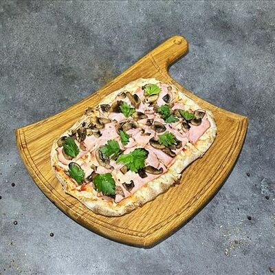 Римская пицца Ветчина Грибы 1/450 в Бургер удачи по цене 550 ₽