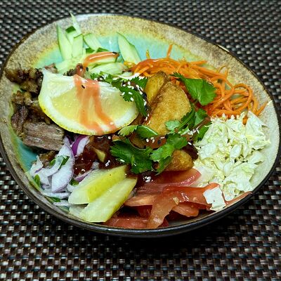 Боул-бастурма в Локанта по цене 320 ₽