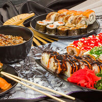 Логотип Yoshi