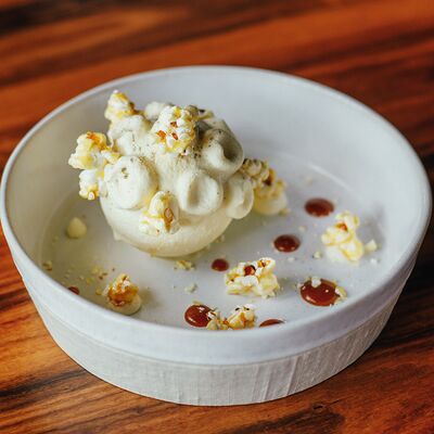 Десерт Попкорн в Макадамия по цене 610 ₽