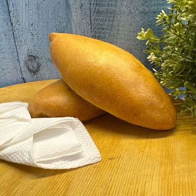 Сдобный пирожок с капустой в МакоФФка Вкуса по цене 81 ₽