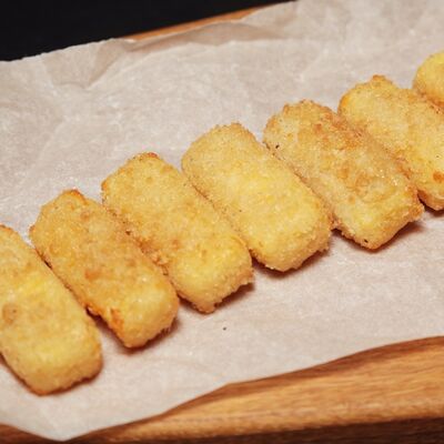 Сырные палочки в Рога Лося по цене 340 ₽