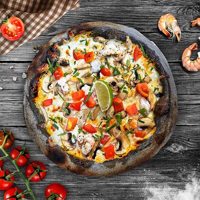 Пицца Том ям в Кушай Суши Ешь Пиццу по цене 990 ₽