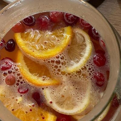 Цитрусовый чай в Кофе и Вафли по цене 300 ₽