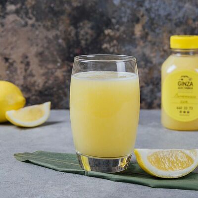 Свежевыжатый лимонный сок в Царь по цене 600 ₽