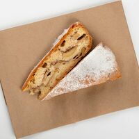 Шарлотка с яблоком в Кухнярядом