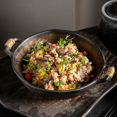 Рис с яйцом и говядиной в Качуко по цене 590 ₽