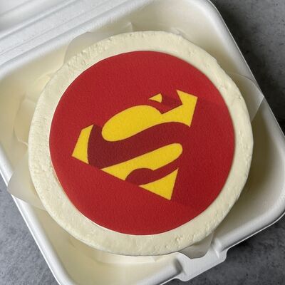Бенто Супергерой в Yani Cake Lab по цене 1700 ₽