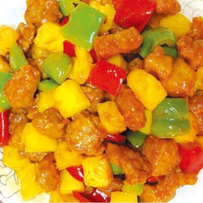 В3 Свинина с ананасами в кисло-сладком соусе 菠萝咕咾肉 в Charlie tea по цене 720 ₽