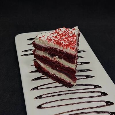 Торт Красный бархат в Кафе сон у моря по цене 350 ₽