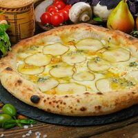 Пицца Пера Формаджи в Neprosto pizza