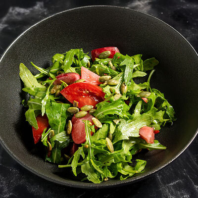 Салат с битой редиской в Picasso по цене 520 ₽