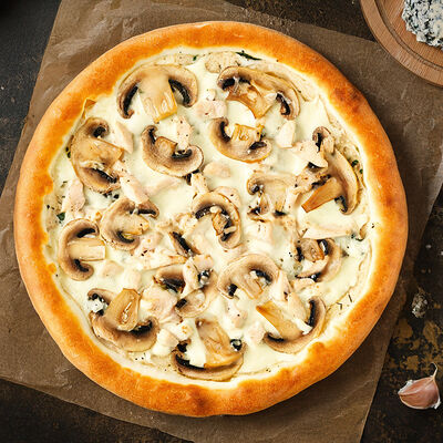 Курица с грибами в белом соусе в Наша пицца по цене 3690 ₸