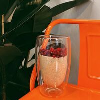 Раф-каша с ягодами в Do.bro coffee