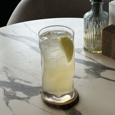 Фирменный лимонад Медовая дыня в Ели Поели по цене 900 ₽