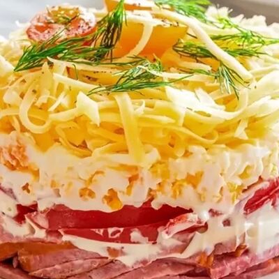 Салат «ВОСТОЧНЫЙ » в BORANI по цене 642 ₽