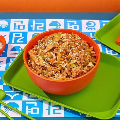 Рис с куриным филе в соусе терияки в Korean Chick по цене 347