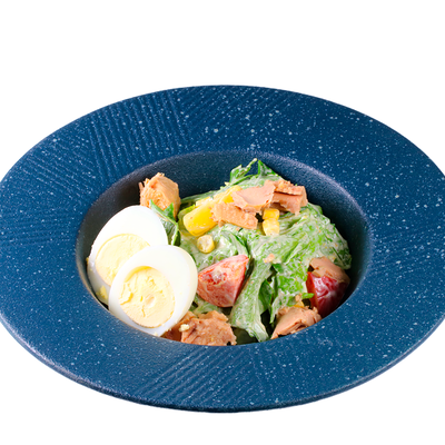 Салат с тунцом в GrU seasons по цене 490 ₽