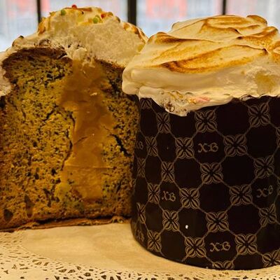 Творожно-маковый кулич с лимонным курдом в Кондитерская Эклер по цене 800 ₽