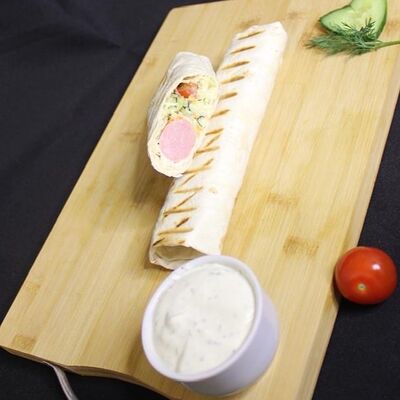 Хот-дог в лаваше в Шашлычный остров по цене 235 ₽