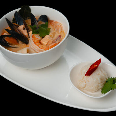 Суп Королевский Том ям в Квикфуд по цене 674 ₽