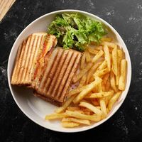 Сэндвич-клаб в Anooka