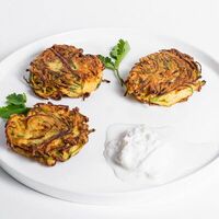 Оладьи из цукини со страчателлой в Bageatteria