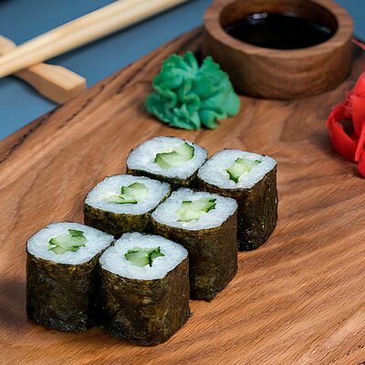 Огурец в Рам Суши по цене 190 ₽