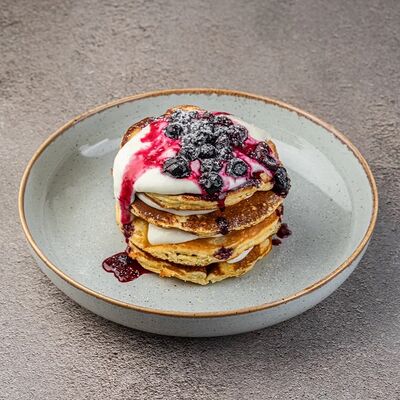 Панкейки с крем чиз в Бар с едой Пороселло по цене 620 ₽