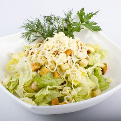 Салат Цезарь в Goodness по цене 360 ₽