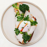 Тост с индейкой в Angel Cakes