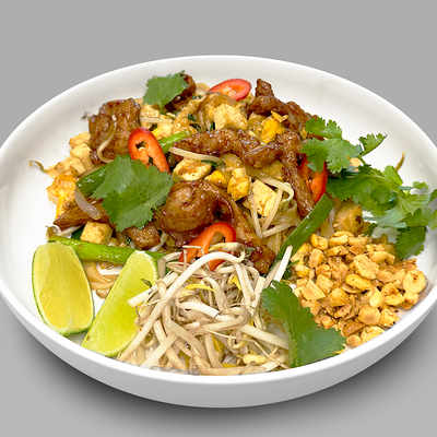 Лапша Пад Тай с курицей в Mojo по цене 580