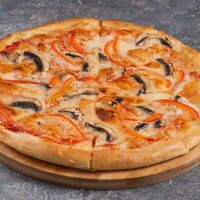 Пицца с шампиньонами в Локанта