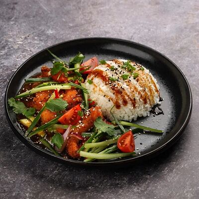Креветки свит чили с рисом в Tuk Tuk Asian Food по цене 743 ₽
