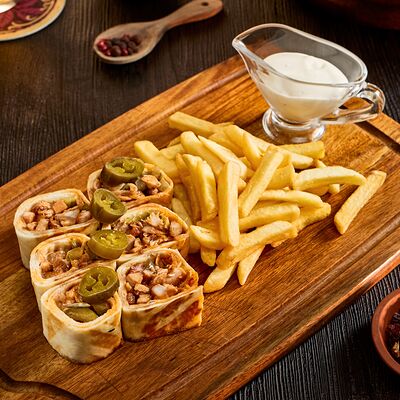 Сирийская шаурма в Честертон по цене 460 ₽