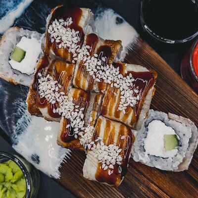 Ролл Филадельфия Унагив Sushi Time по цене 710 ₽