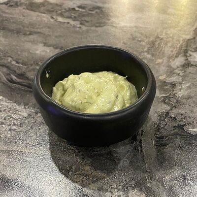 Соус Чесночныйв Суши-бар Макото по цене 50 ₽