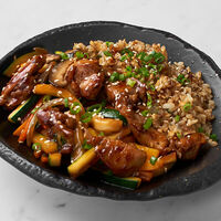 Вок Рис с курицей карри в Mojo