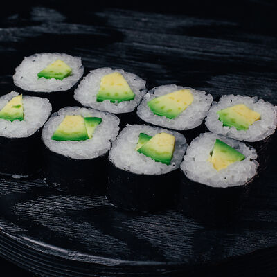 Огурец маки в BBS Kitchen по цене 279 ₽