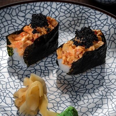 Гункан Креветка в Эбби Noodles & Sushi Bar по цене 460 ₽